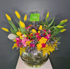 Tulipanes con mix de flores en bowl